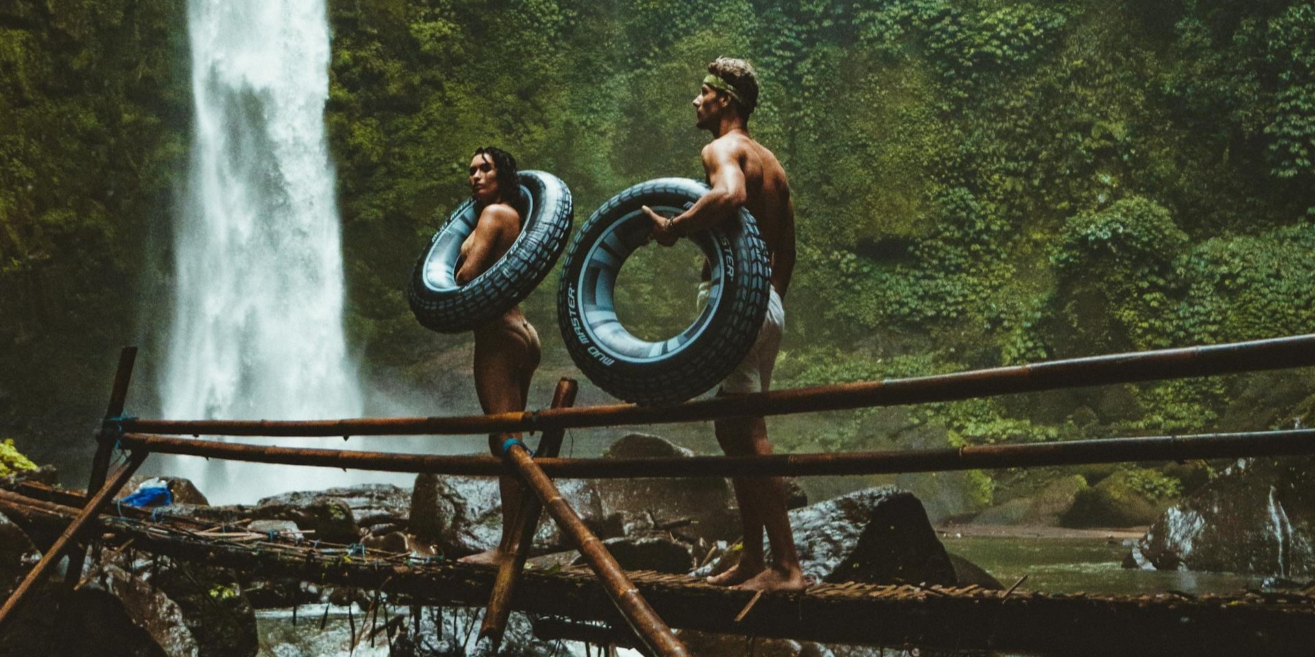 pexels-ollivves-1020016